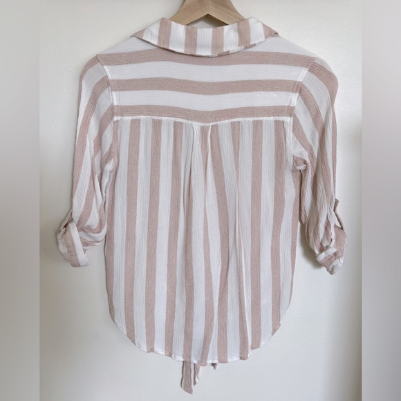 Mix by 41 Hawthorne Crop Blouse Size XS - Picture 2 of 4